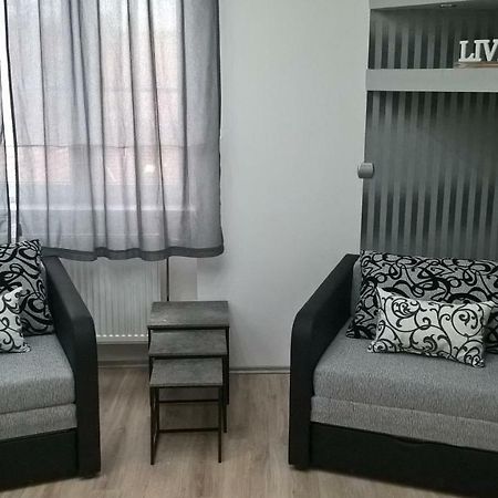 Szechenyi Apartman Miskolc Belvarosban Ngoại thất bức ảnh